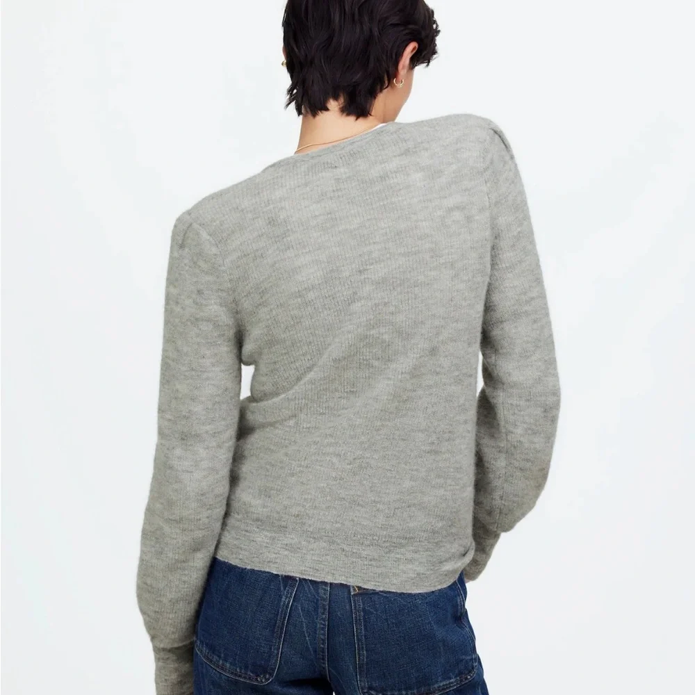 Madewell Alpaca Blend Deep V-Neck Gray Sweater sz medium - Picture 3 of 9